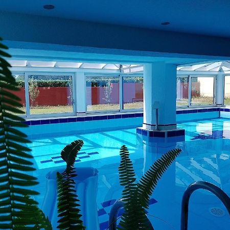 Apartments Ana Wellness S ロヴィニ エクステリア 写真