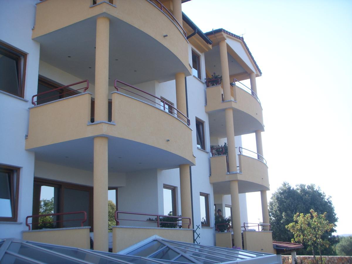 Apartments Ana Wellness S ロヴィニ エクステリア 写真